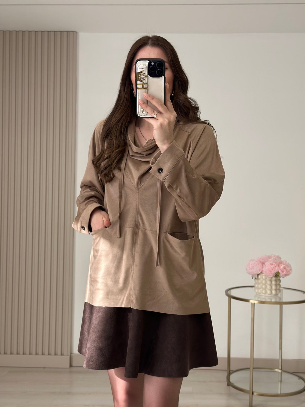 Süet Degaje Yaka Marka Muadili Sweatshirt Vizon