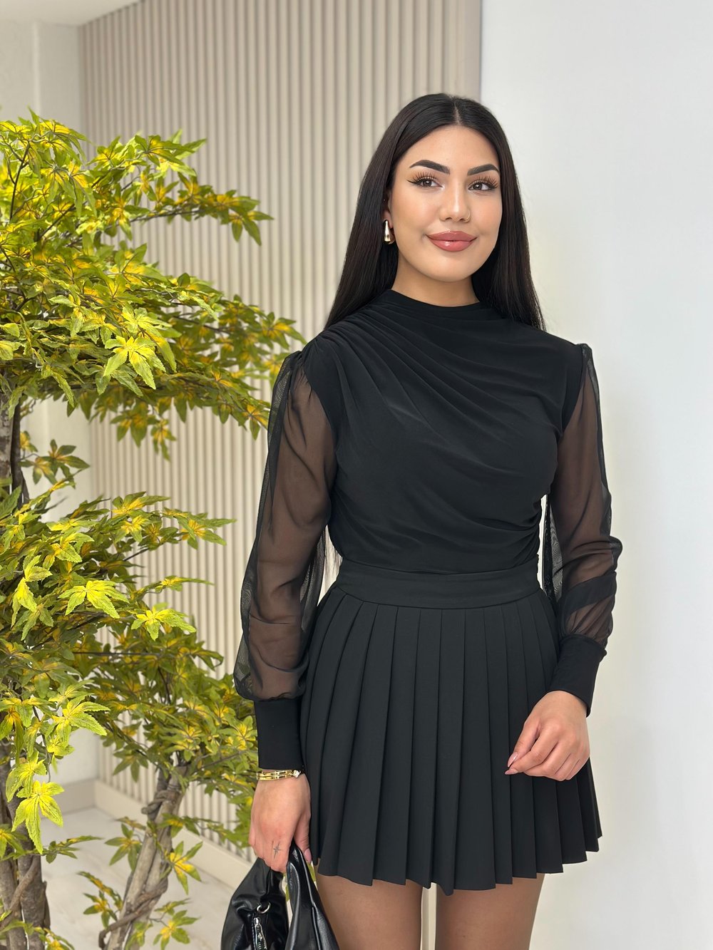 Tül Kol Drapeli Sandy Kumaş Bluz Siyah