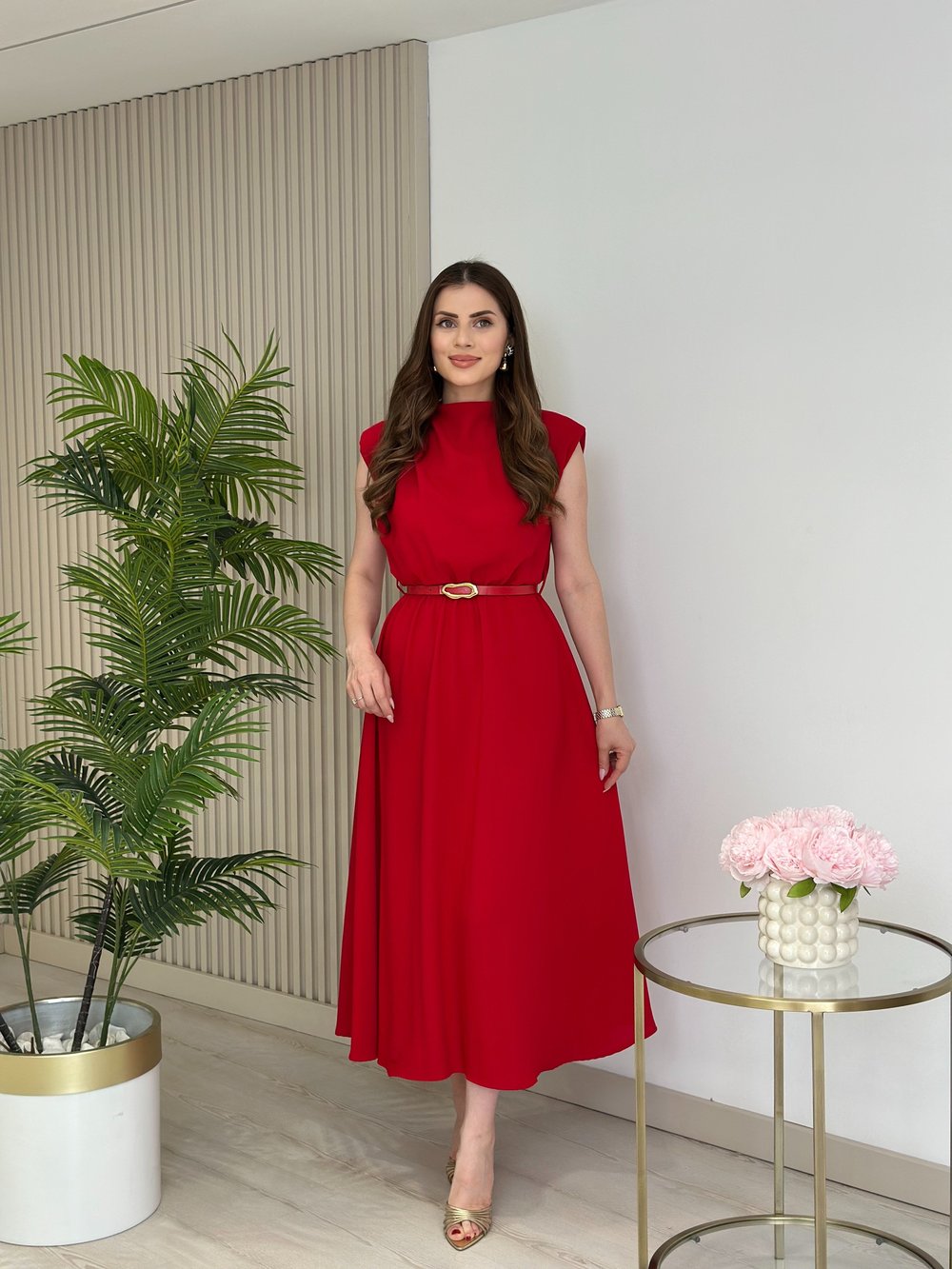 Vatkalı Drape Detaylı Kemerli Elbise Kırmızı