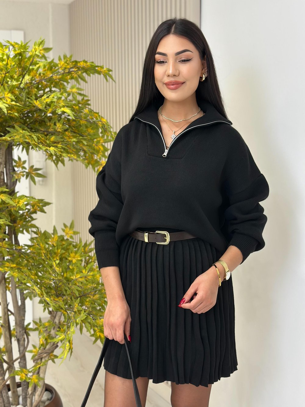 Yakası Fermuarlı Pileli Etekli Çelik Örme Triko Takım Siyah