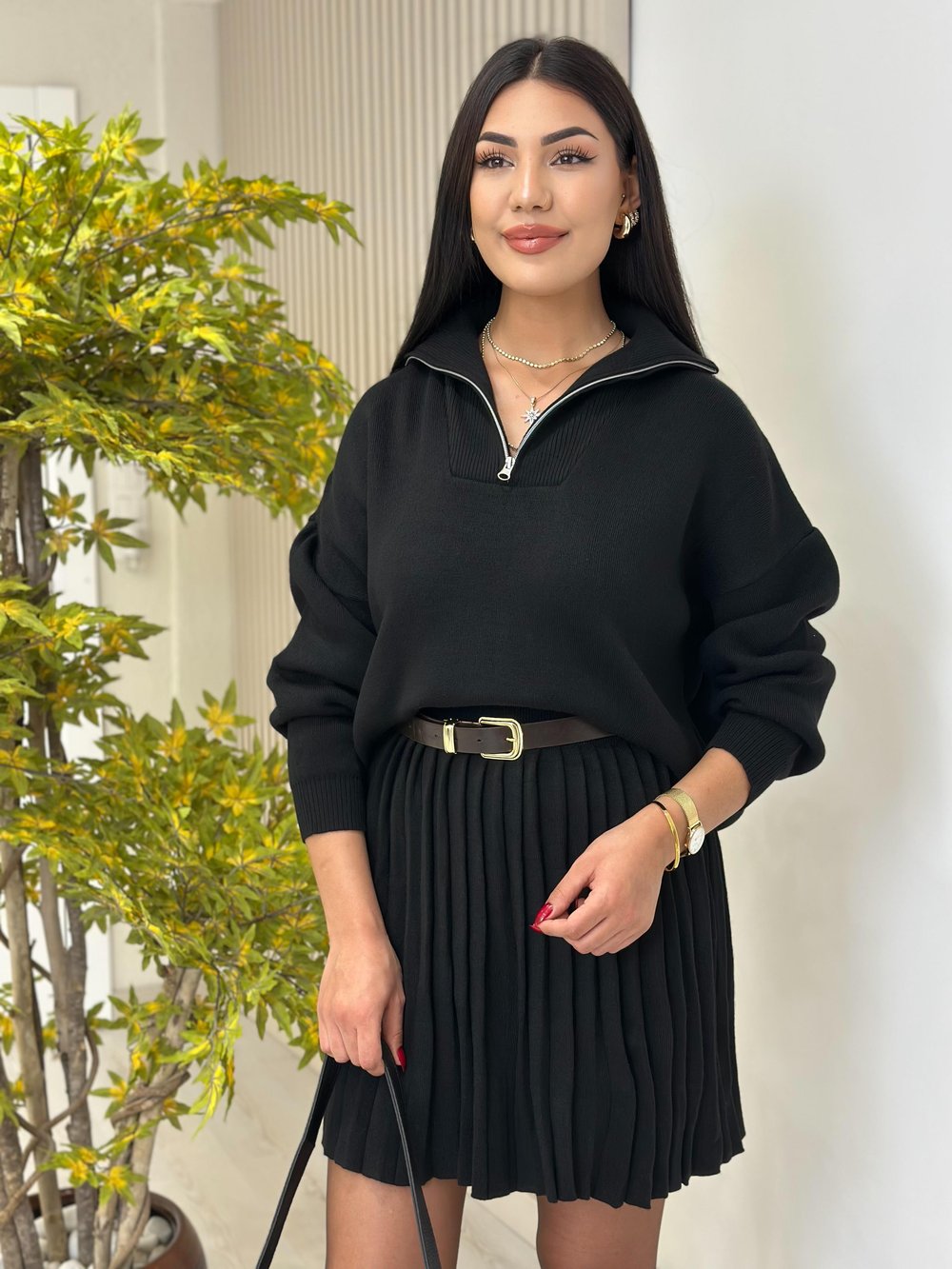 Yakası Fermuarlı Pileli Etekli Çelik Örme Triko Takım Siyah