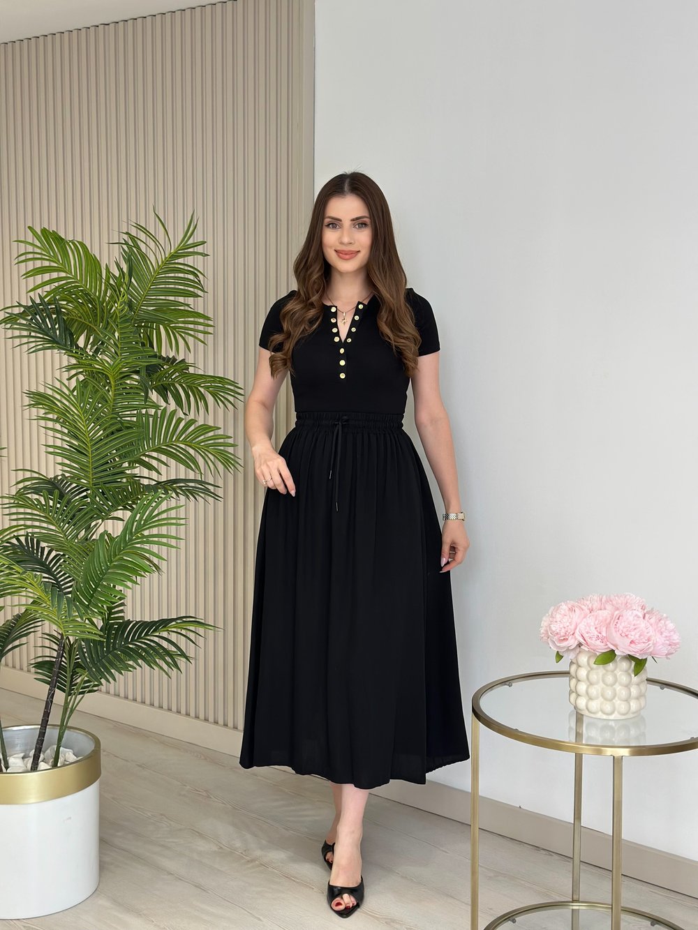 Yakası Gold Çıtçıtlı Fitilli Basıc Tshirt Siyah