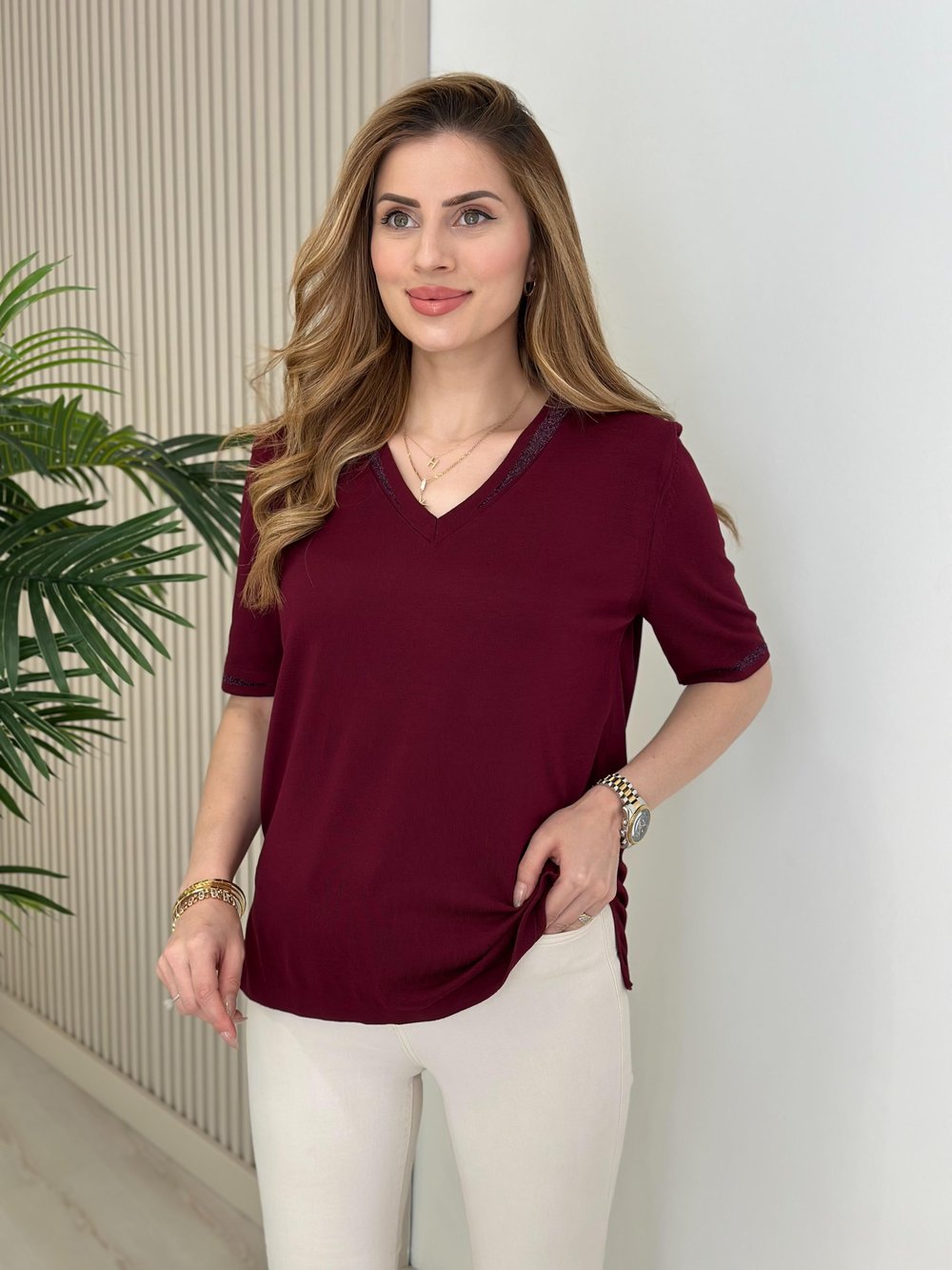 Yakası ve Kol Ağzı Simli Transparan Detaylı Merserize Bordo