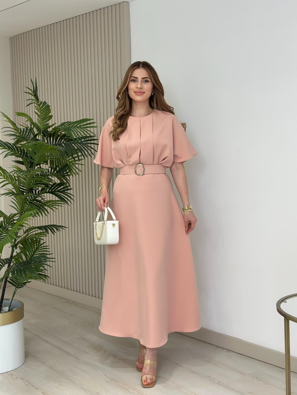Yarasa Kol Kemer Detaylı Elbise Pudra