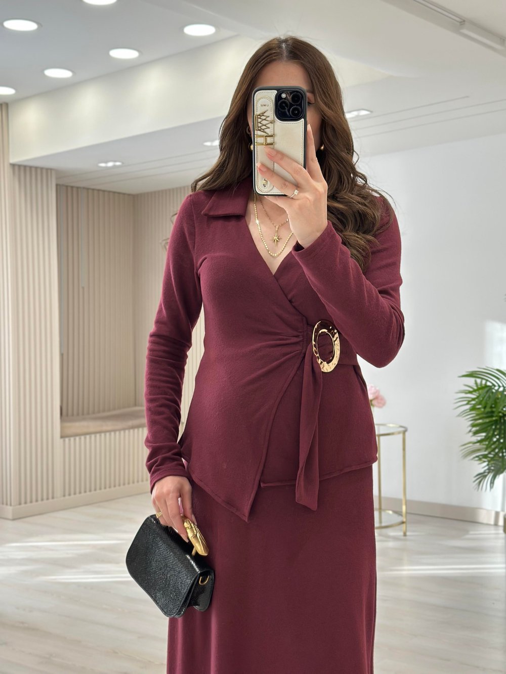 Yumoş Kumaş Gold Tokalı Etekli Takım Bordo