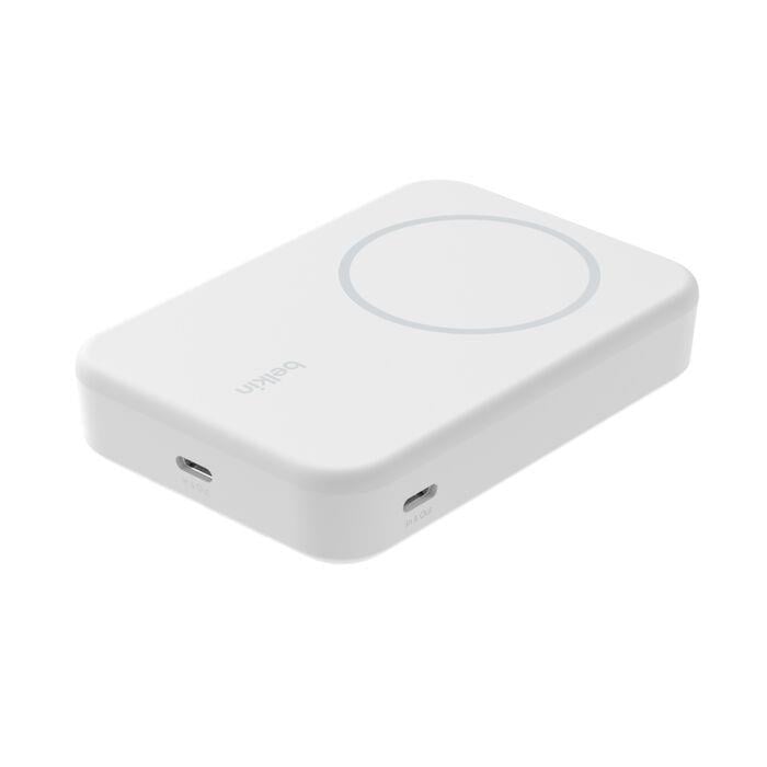 Belkin BPD008BTWT BoostCharge Qi2 15W 10K MagSafe Uyumlu Kablosuz Powerbank – Beyaz