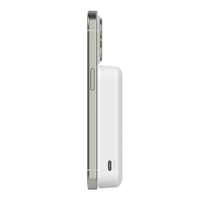 Belkin BPD008BTWT BoostCharge Qi2 15W 10K MagSafe Uyumlu Kablosuz Powerbank – Beyaz