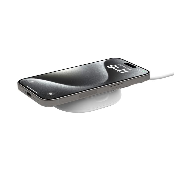 Belkin WIA008BTBK Boostcharge Pro Magsafe Katlanır Qi2 15W Şarj Standı-Beyaz