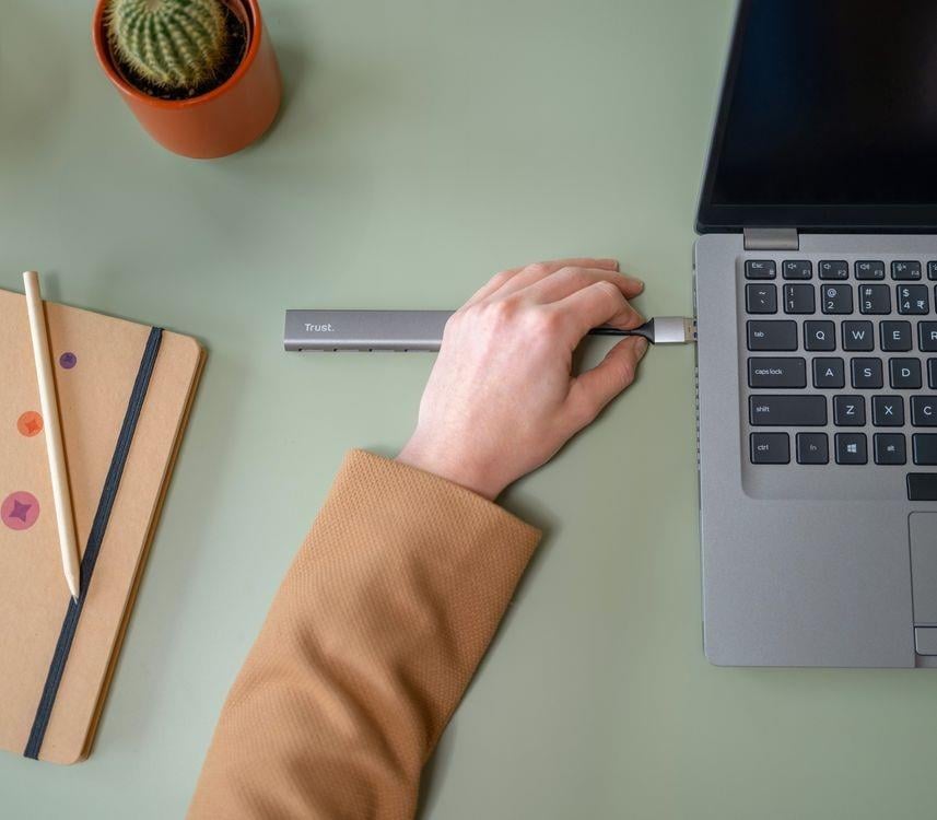 Trust 4 Bağlantı Noktalı USB 3.2 Hub