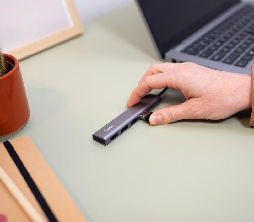 Trust 4 Bağlantı Noktalı USB 3.2 Hub