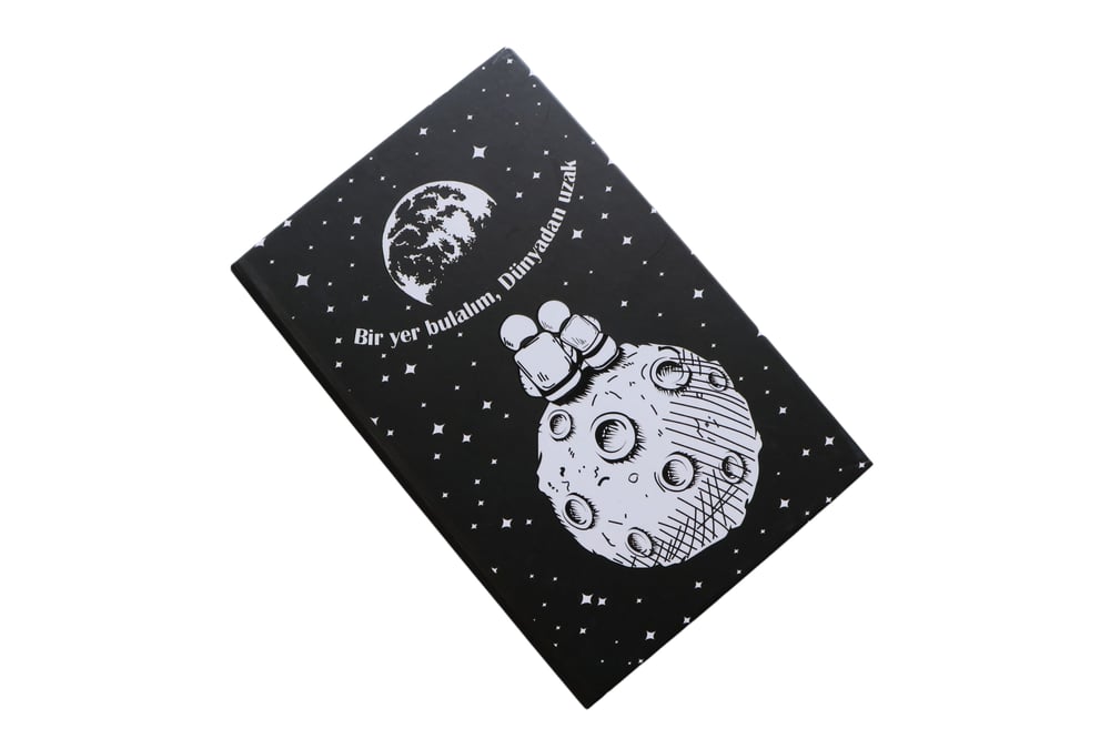 Mr.Notebook Sert Kapak Çizgili Defter 160 Sayfa (13 cm x 21 cm) 