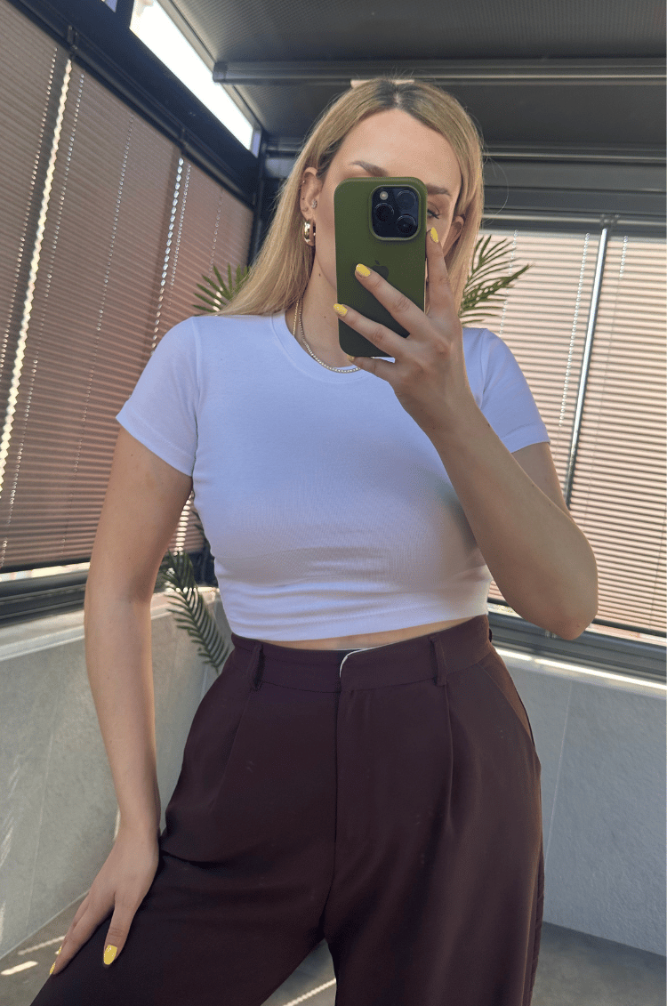 Beyaz Yarım Kollu Slim Basic Crop 
