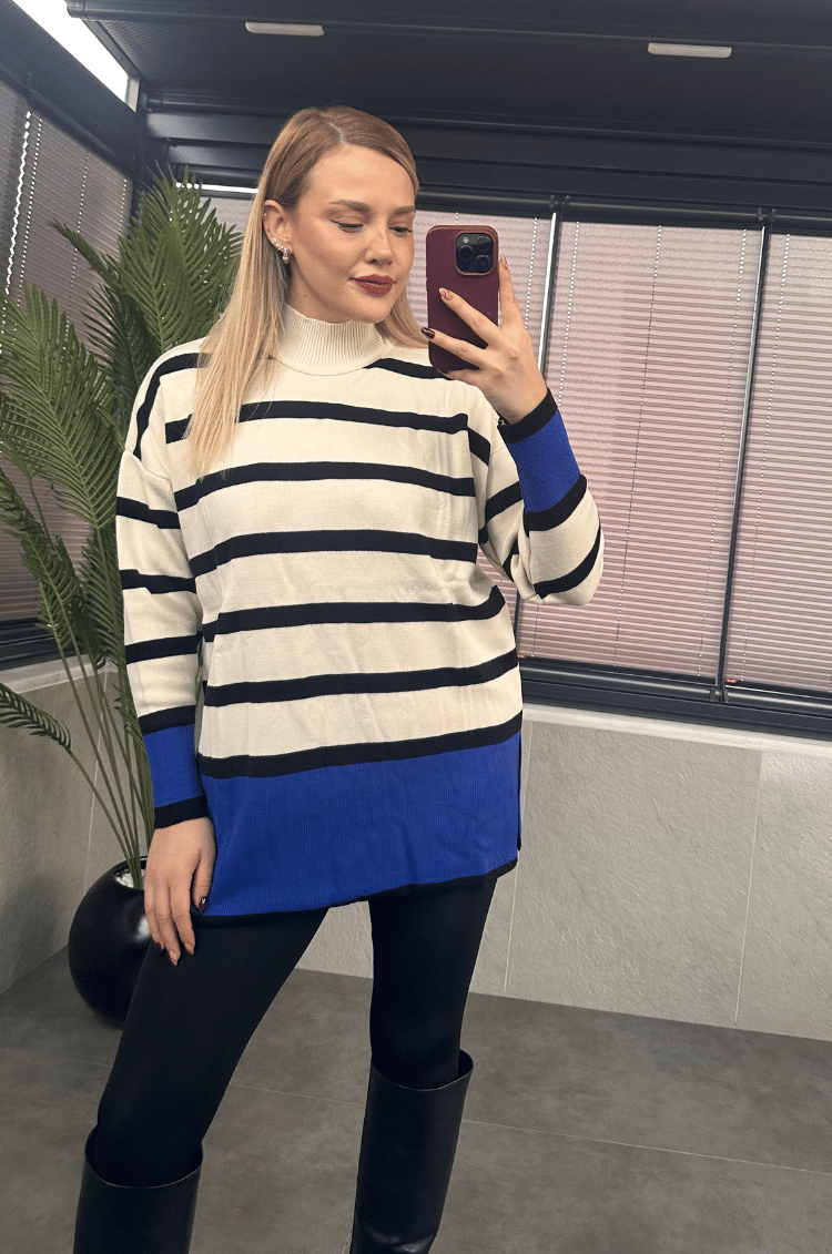 Çizgi Detaylı Boğazlı Saks Mavi Oversize Kazak