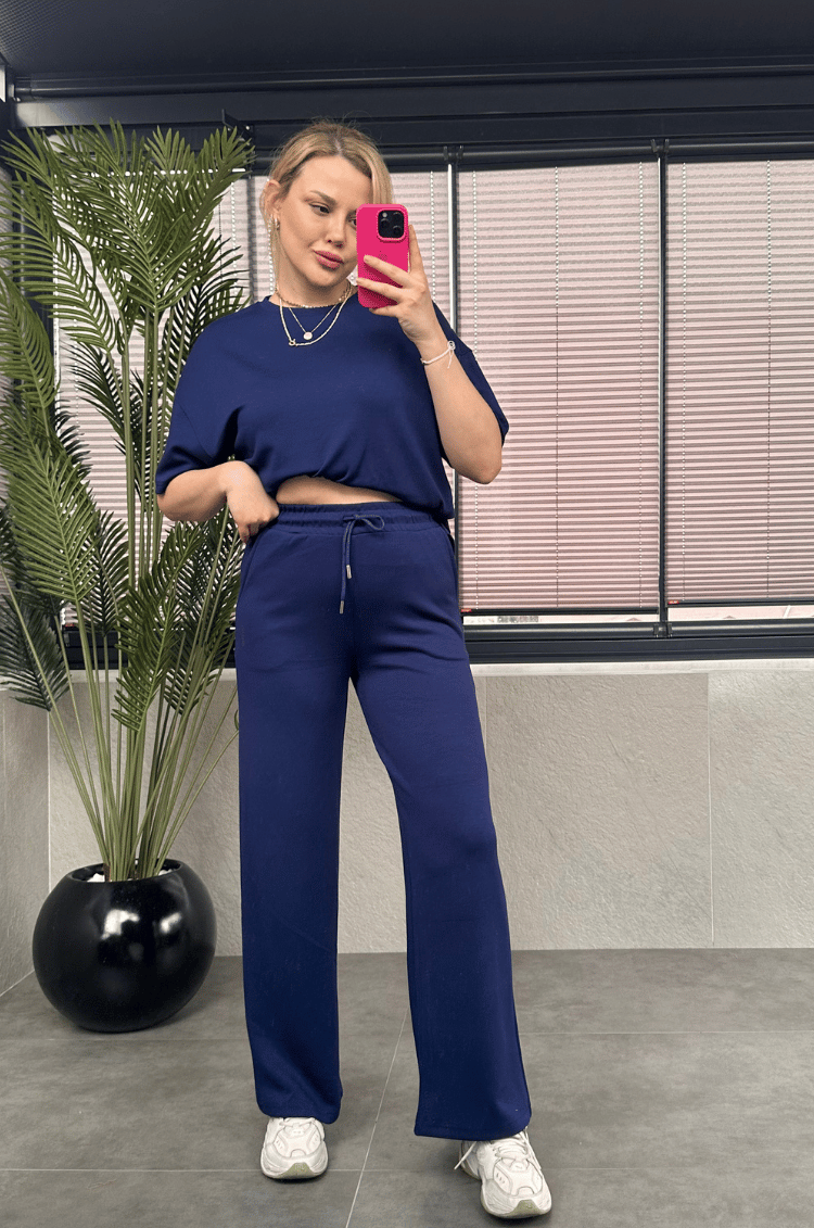 Lacivert Basic Marka Model Yarım Kollu Takım