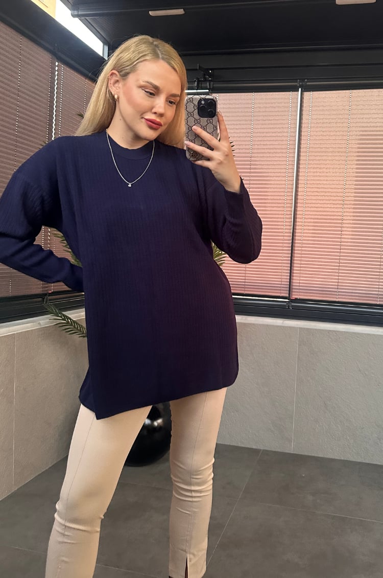 Lacivert Yarı Boğazlı Fitilli Oversize Kazak
