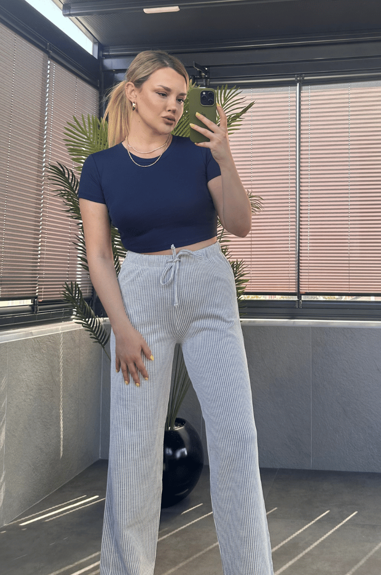 Lacivert Yarım Kollu Slim Basic Crop 