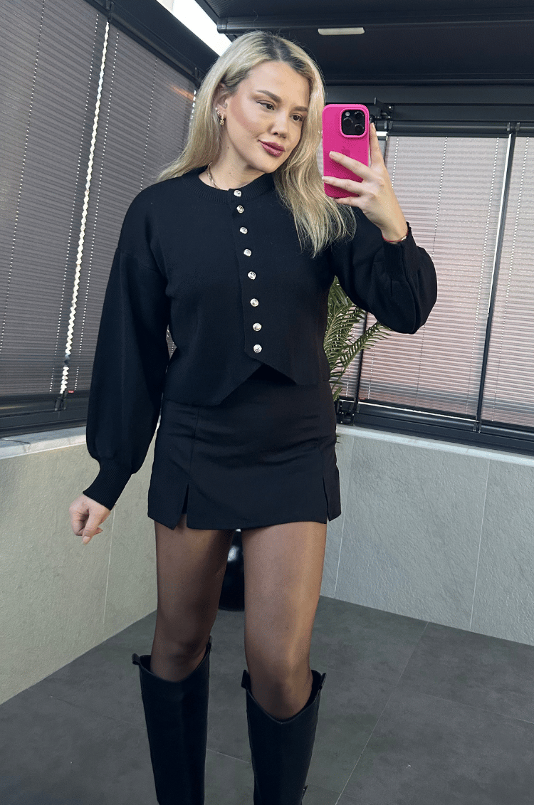 Siyah Fit Kesim Crop Hırka