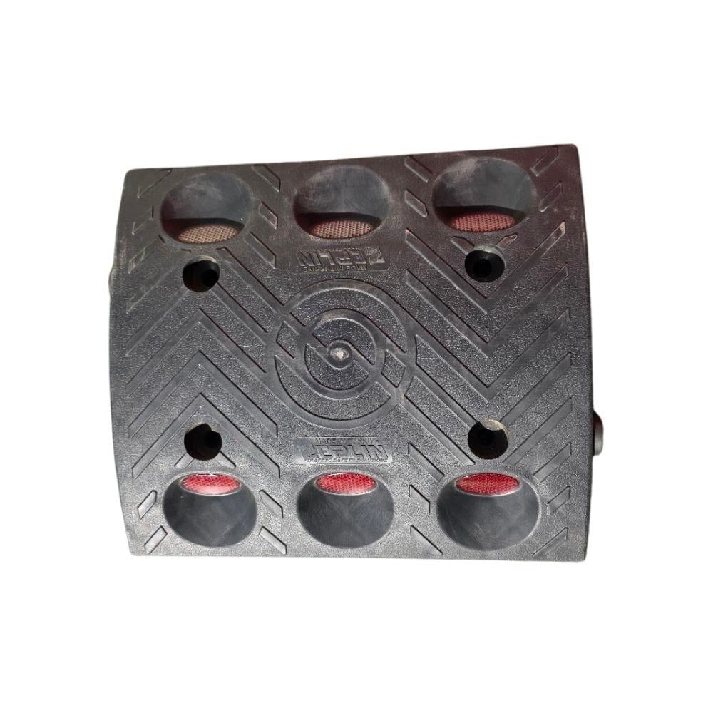 Kedi Gözlü Plastik Hız Kesici Kasis Gövdesi – Siyah