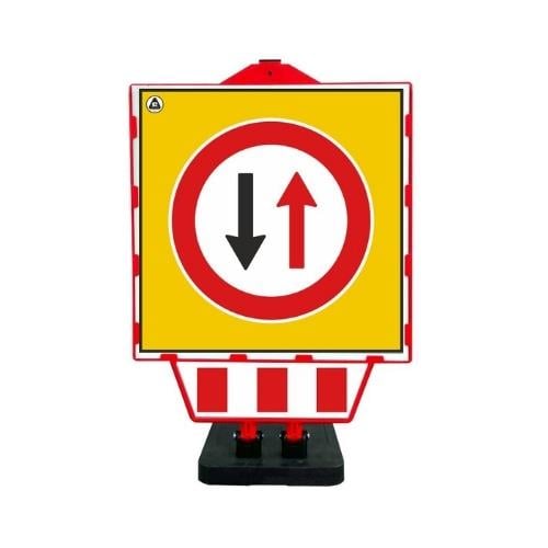 Karşıdan Gelene Yol Ver Plastik Katlanır Uyarı Levhalı Bariyer
