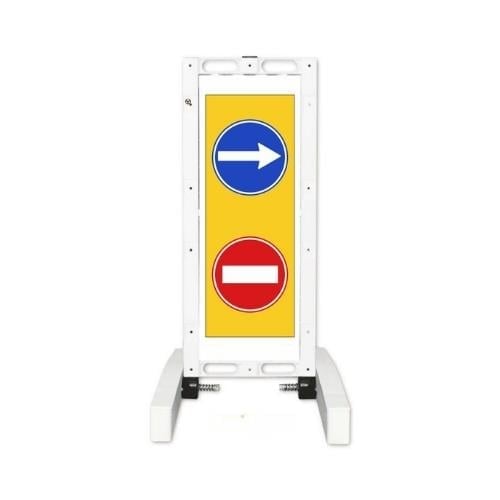 Trafik Sağa Yönlendirme Katlanır Uyarı Levhalı Yol Bariyeri