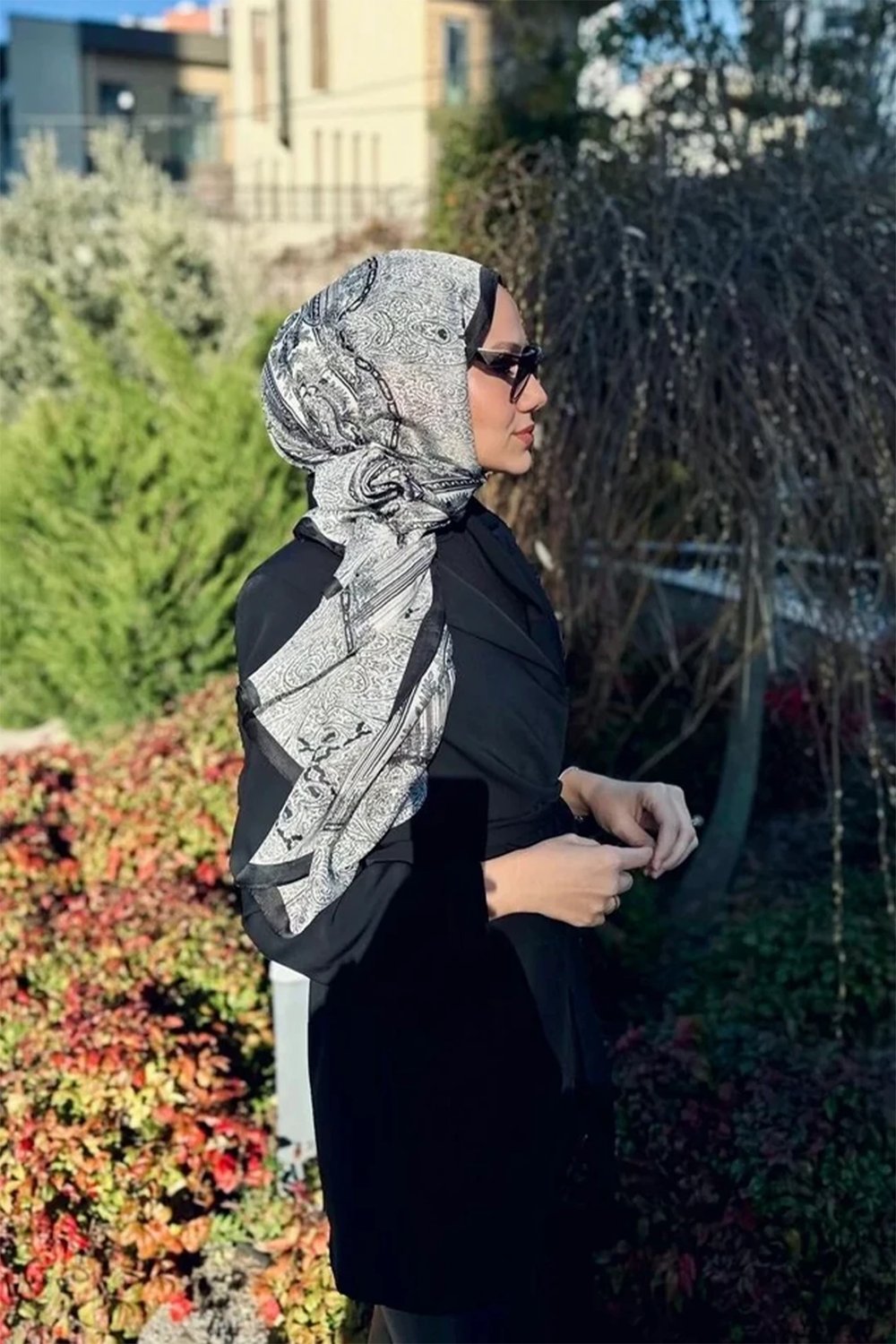 VUAL İPEK ETRO DESEN ŞAL SİYAH