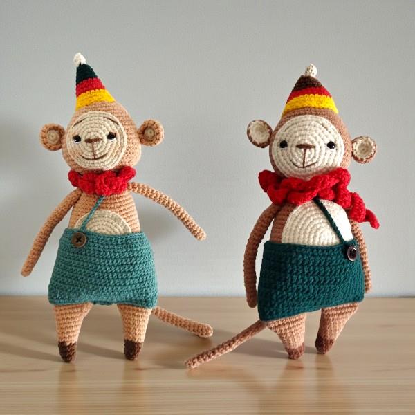 Şapka ve Atkılı Amigurumi Maymun