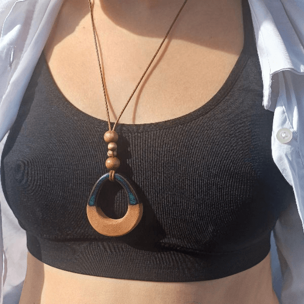 Seramik El Yapımı Kolye - Minimalist Tasarım 