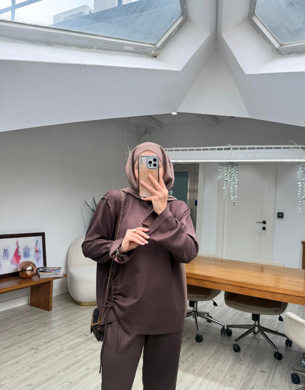 Mukta Büzgü Detaylı Oysh Takım Kahverengi