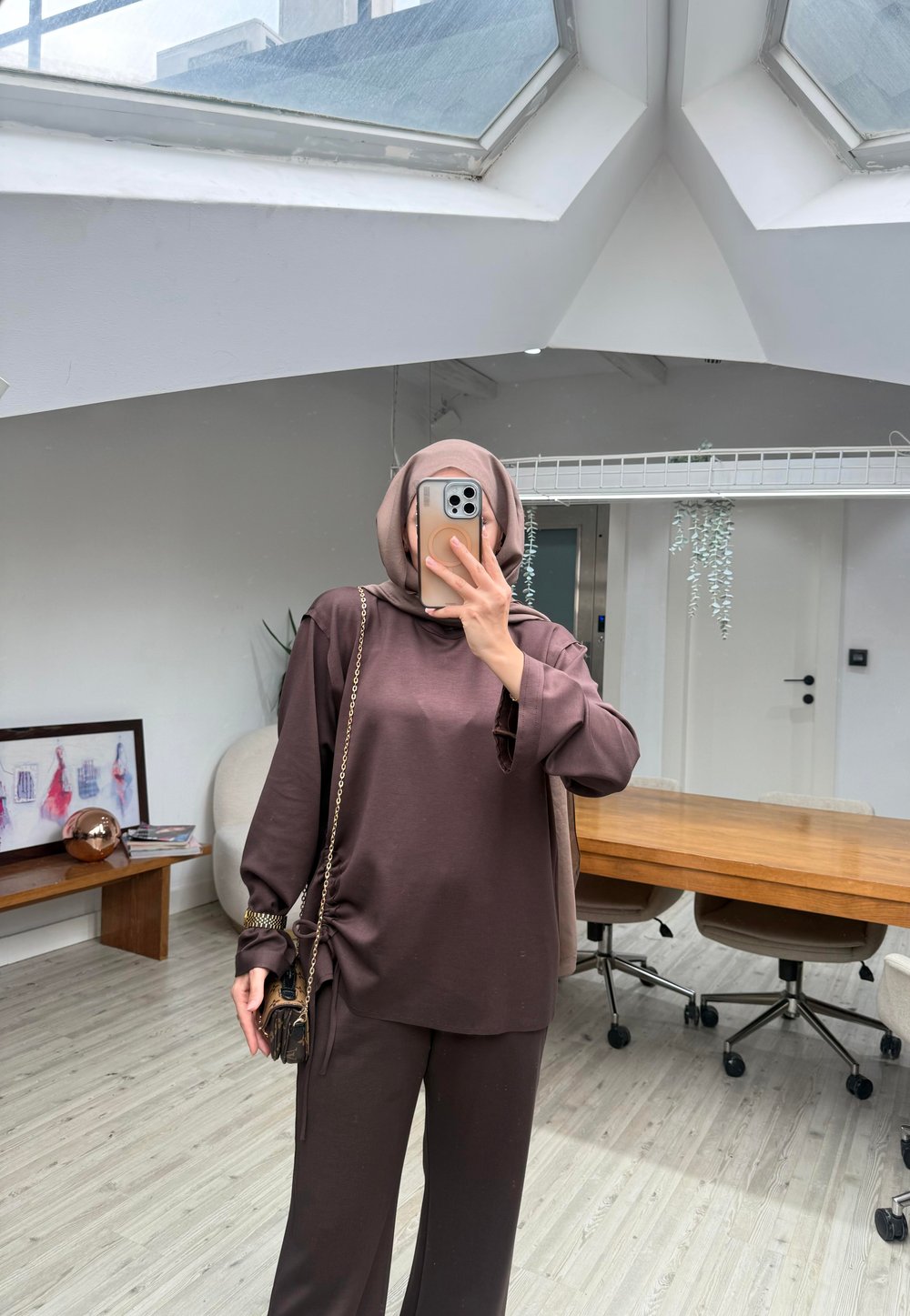 Mukta Büzgü Detaylı Oysh Takım Kahverengi