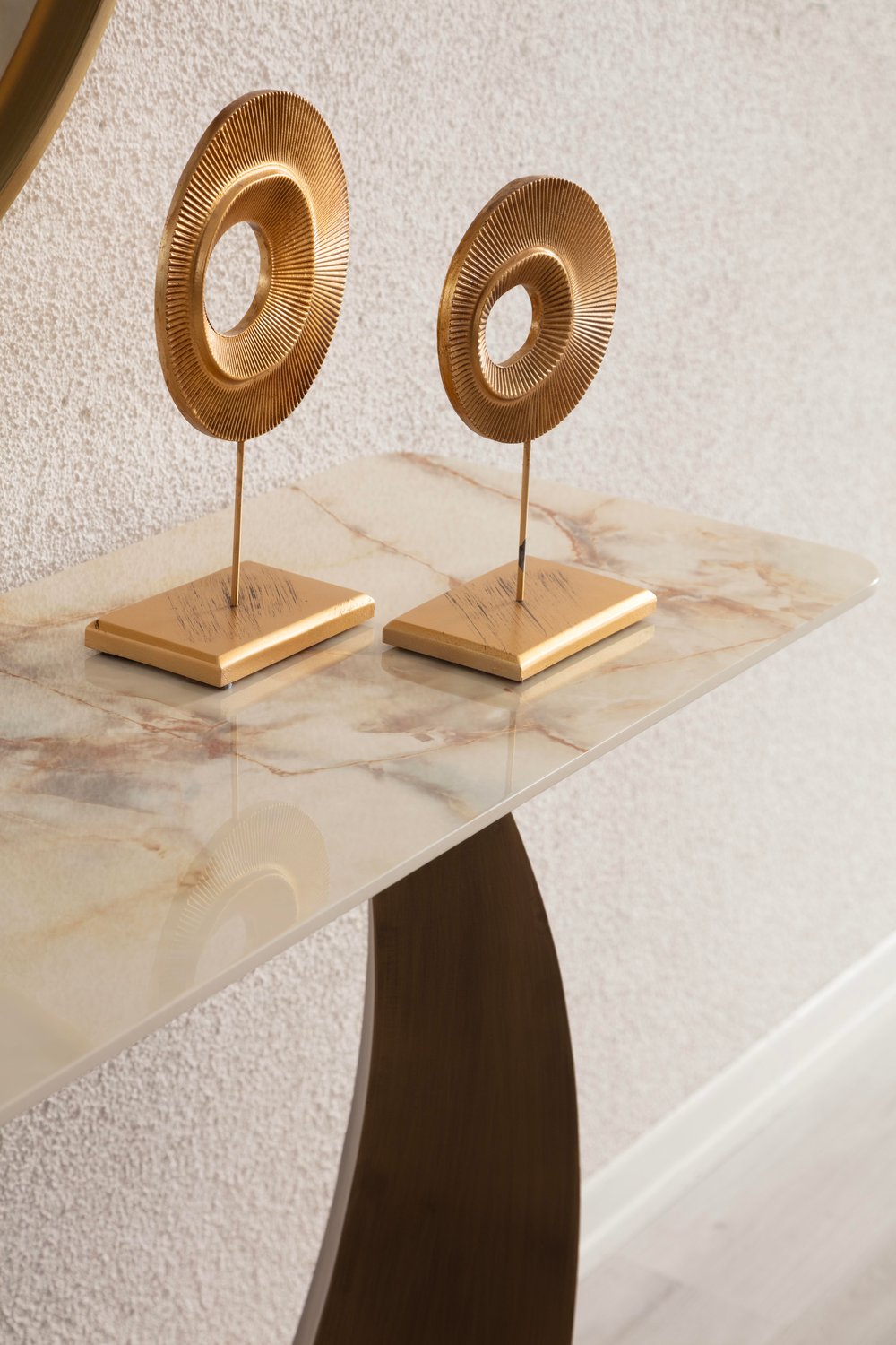 Tado Brass