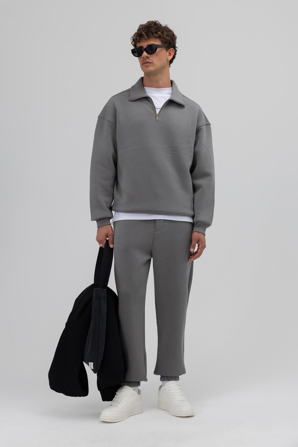 Oversize Fermuarlı Dik Yaka Sweatshirt Füme