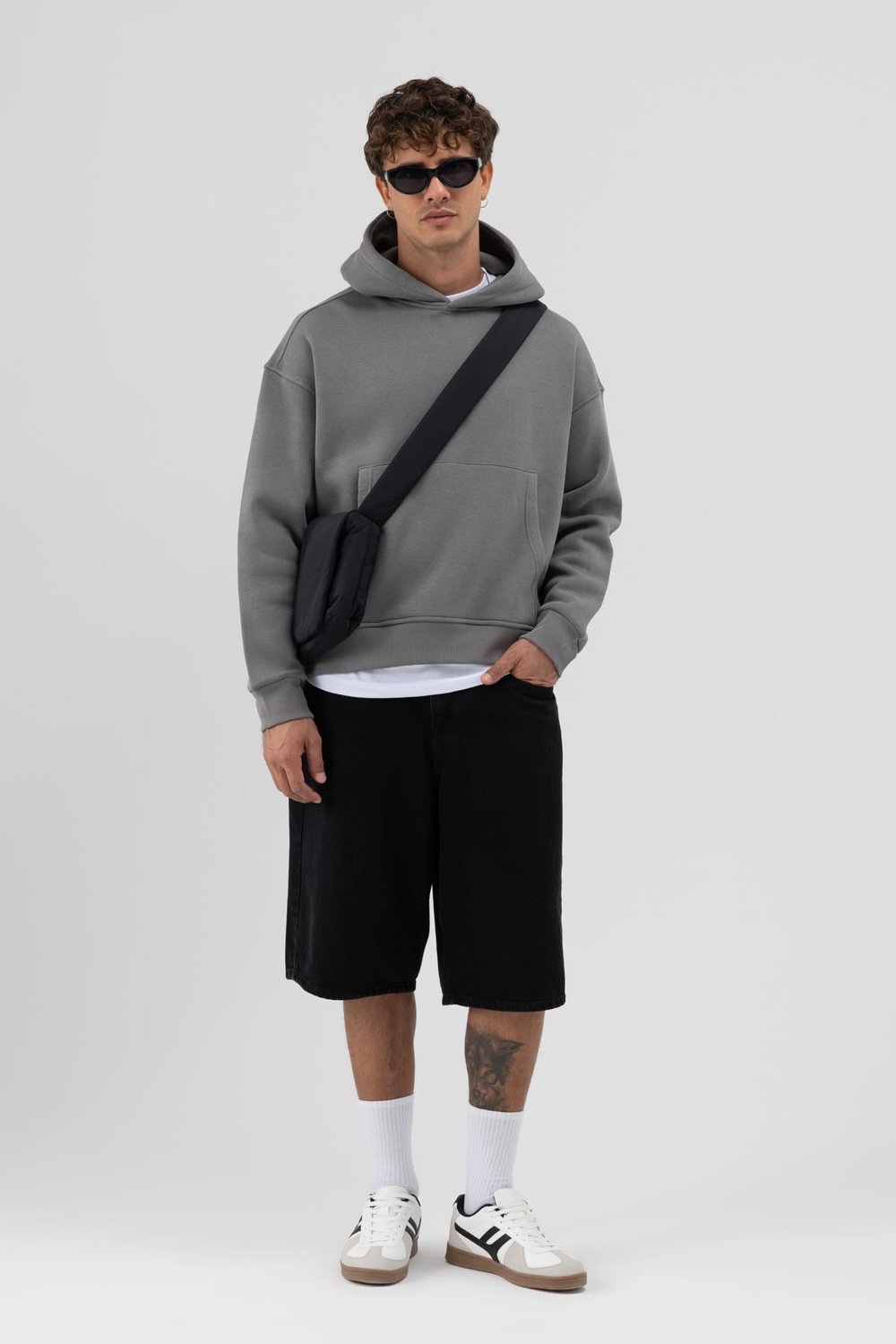 Basic Kapüşonlu Boxy Fit Sweatshirt Füme