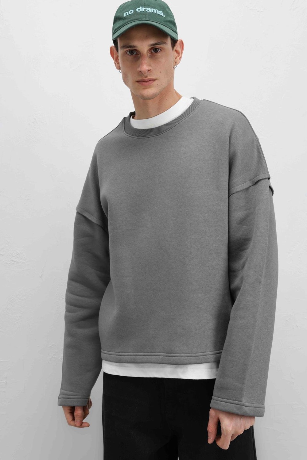 Boxy Fit Basic Sweatshirt Füme