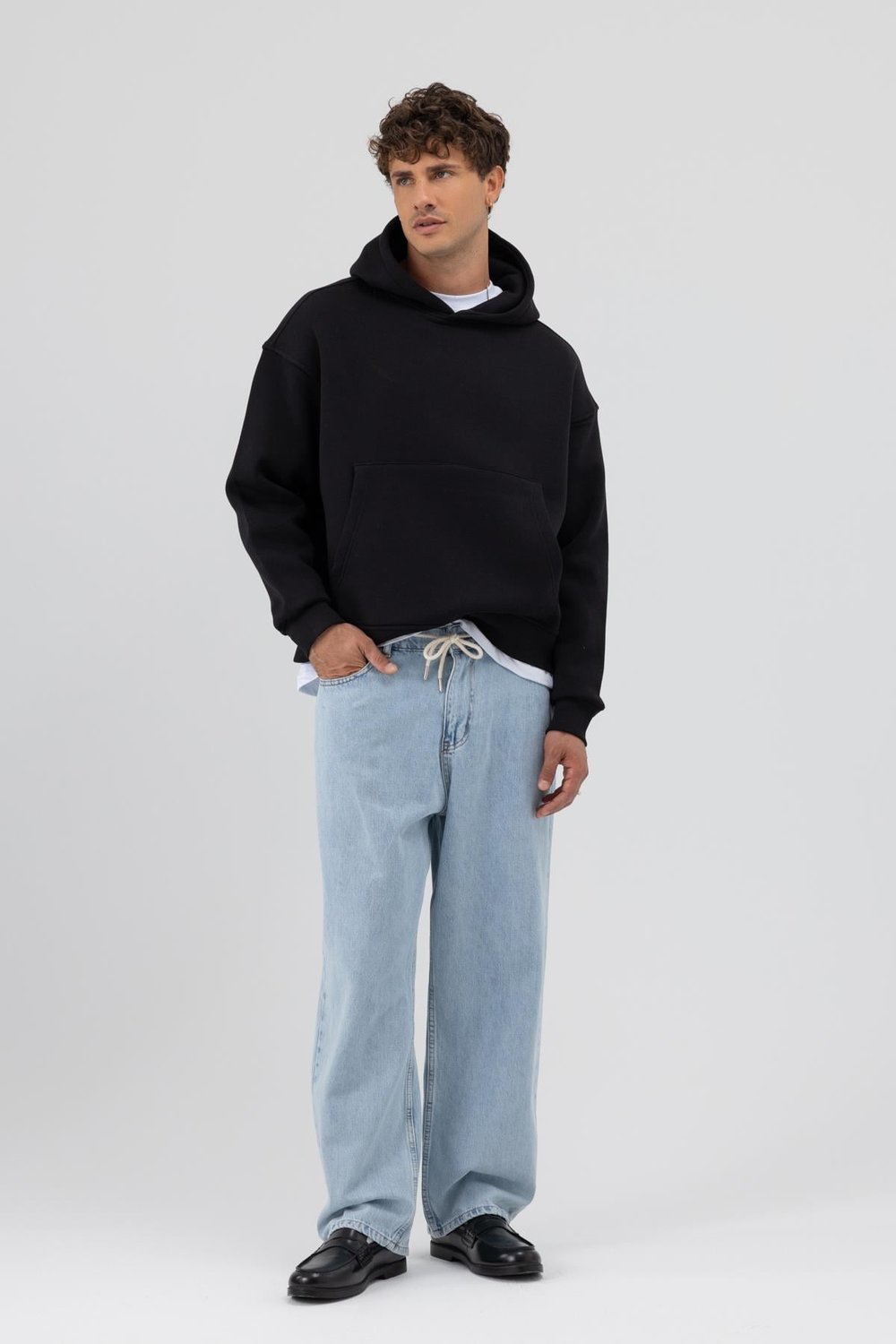 Basic Kapüşonlu Boxy Fit Sweatshirt Siyah