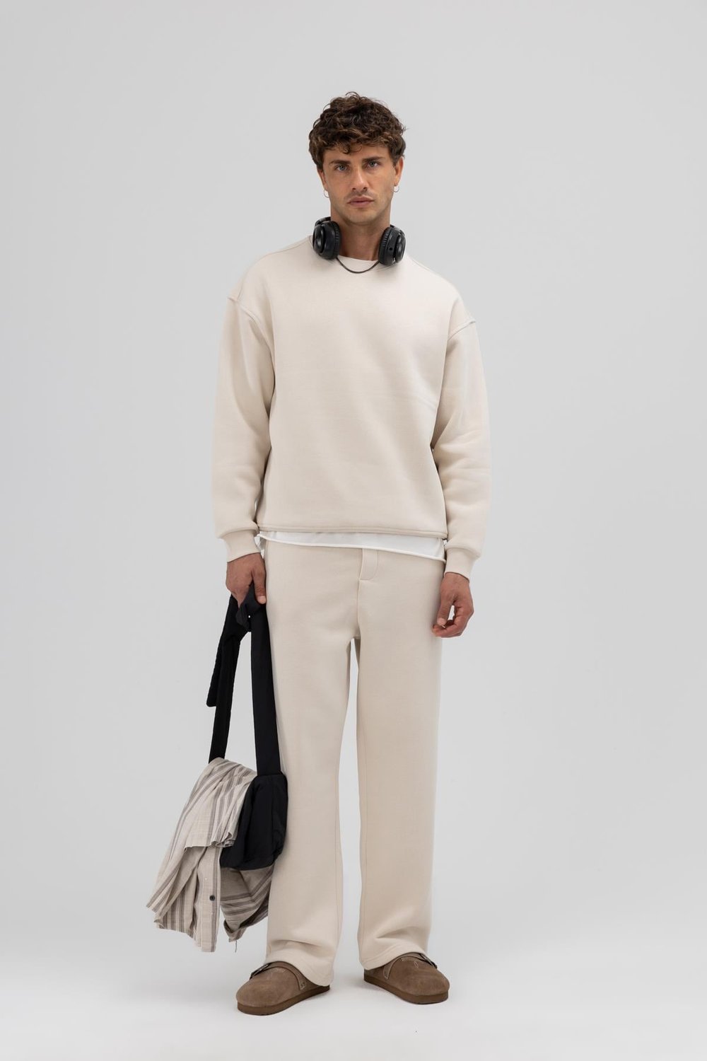 Basic Bisiklet Yaka Oversize Sweatshirt Taş
