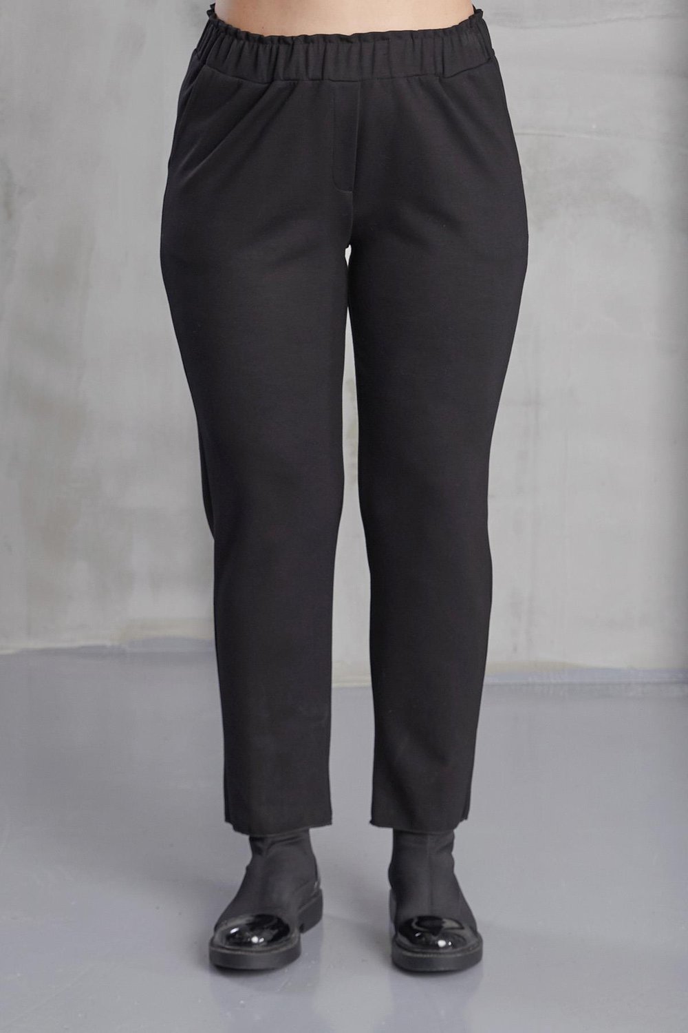 72061-pantolon-80c0d6.jpg