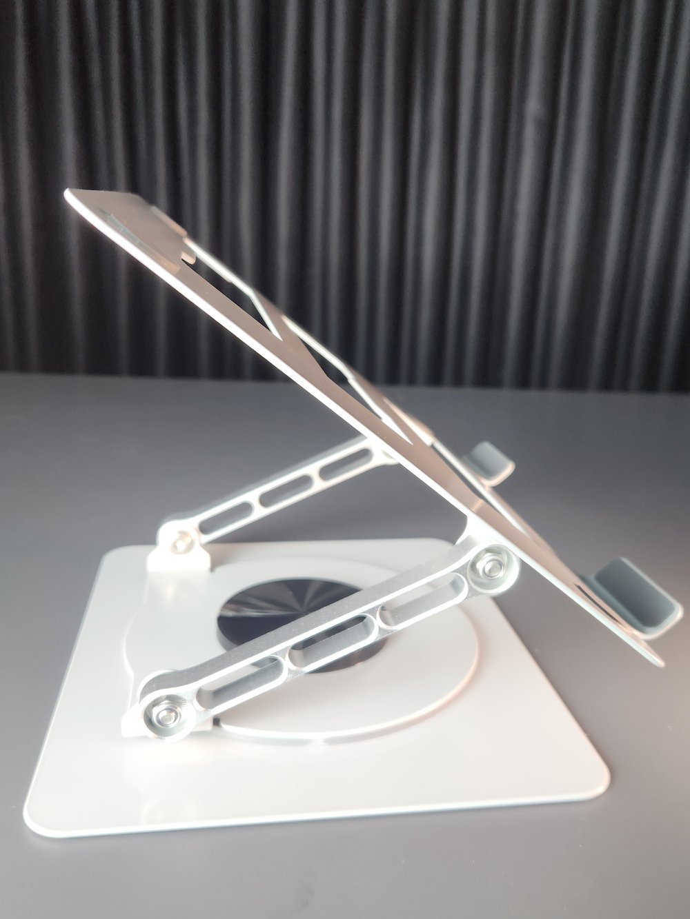 Laptop Yükseltici Stand | Boyun Ağrısını Azaltan Katlanabilir Notebook Standı