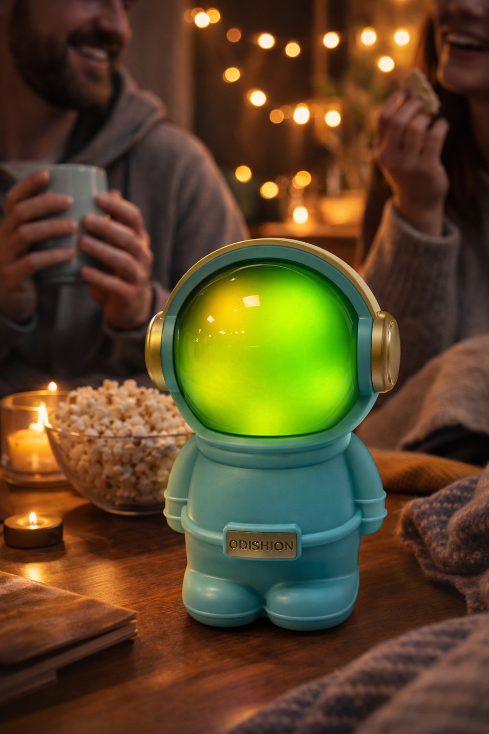 LN-808 Astronot Figürlü RGB Işıklı Bluetooth Hoparlör USB & TF Kart Destekli Mavi