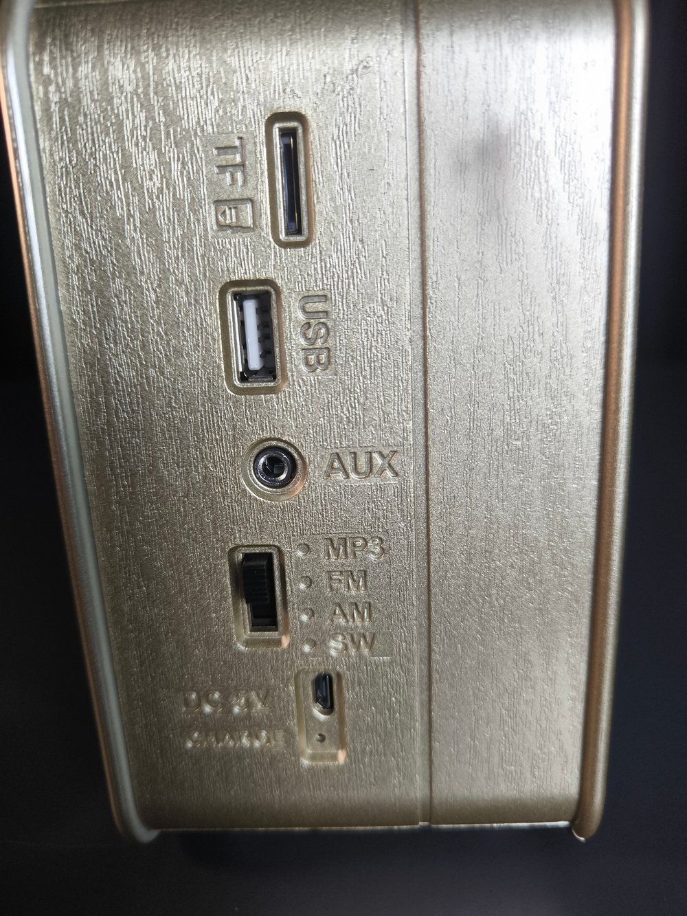 MD-1908BT Nostaljik Radyo Görünümlü Bluetooth,Hafıza Kartı,Usb Bellek,Aux Ve Radyo Destekli Hoparlör