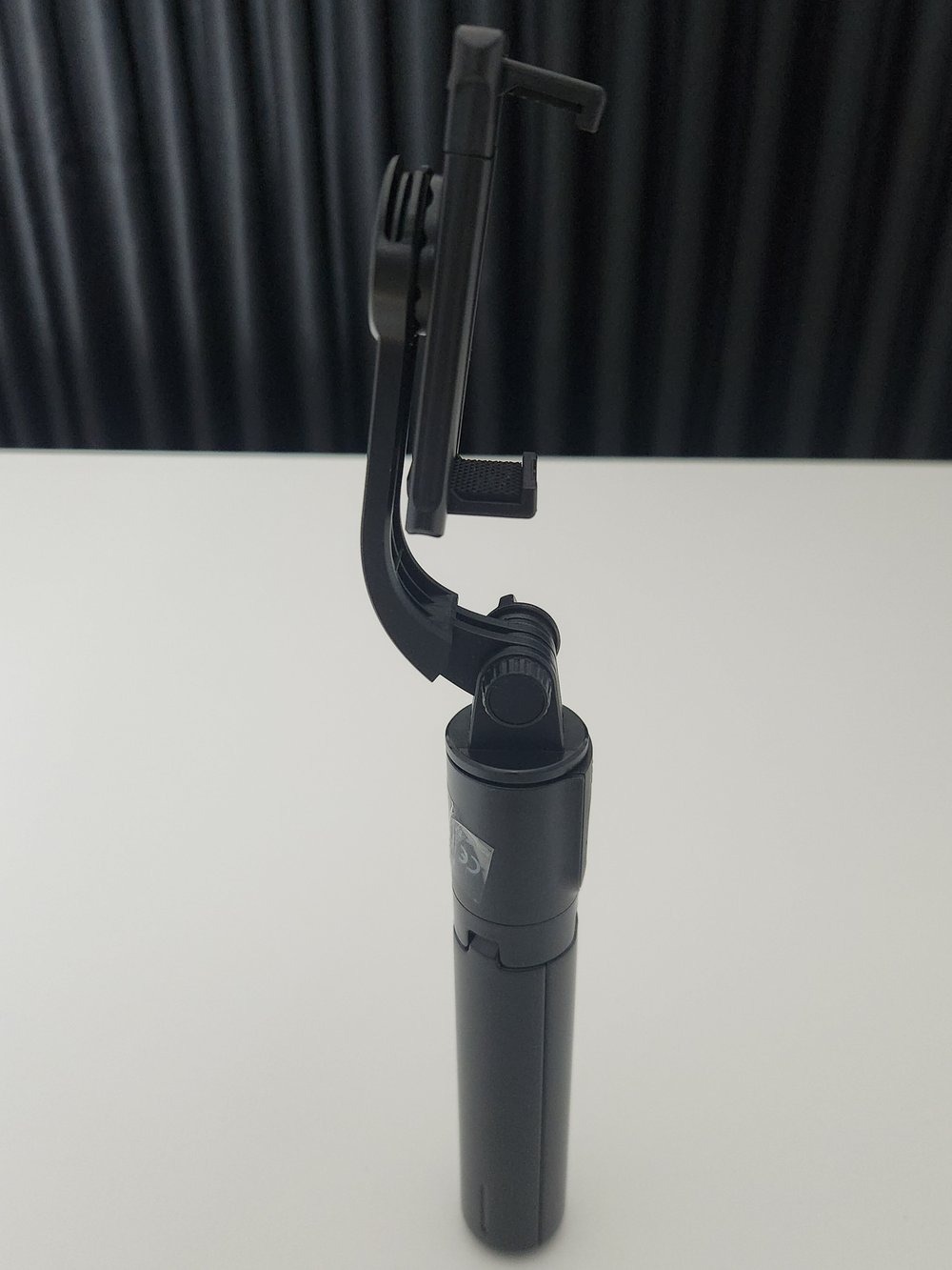 Taşınabilir 6 Bölümlü Uzatılabilir Tripod Standı – 360° Döndürülebilir Selfie Montajlı, Hafif ve Sökülebilir Telefon Tutucu F01
