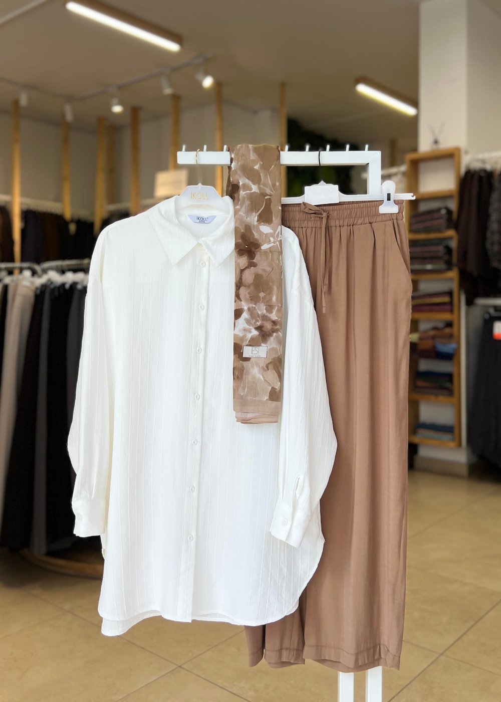  ÇİZGİLİ BASİC  GÖMLEK 