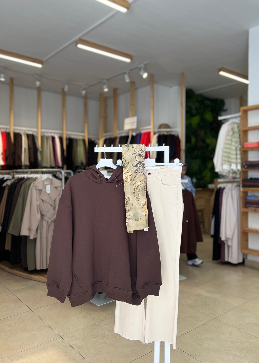 KAPÜŞONLU OVERSİZE SWEAT