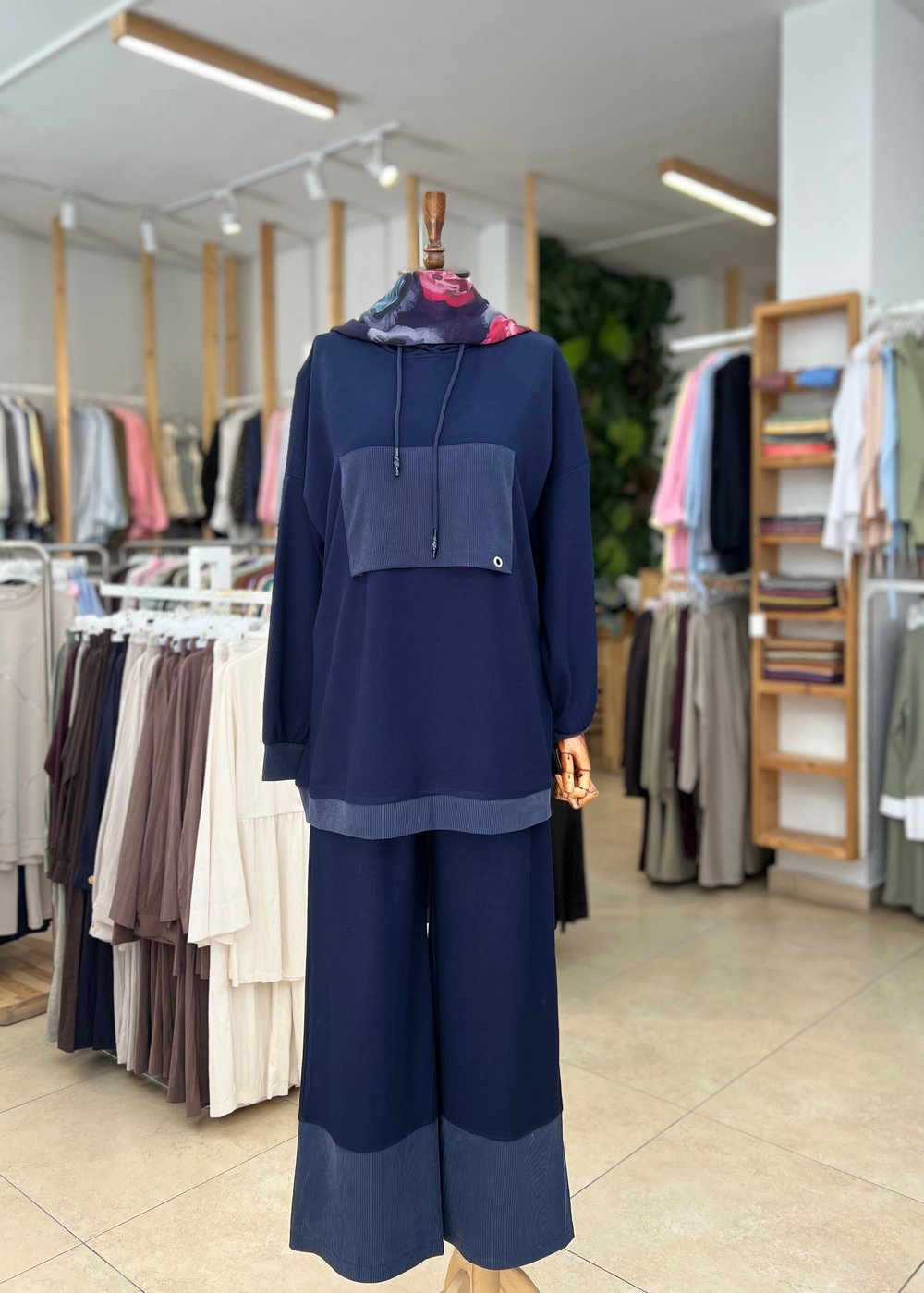 OYSHO KUMAŞ RİPO GARNİLİ TAKIM