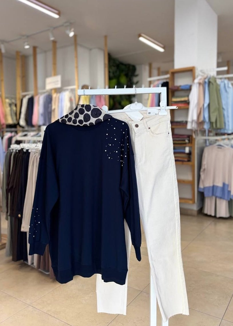 TAŞ VE İNCİ DETAYLI SWEAT