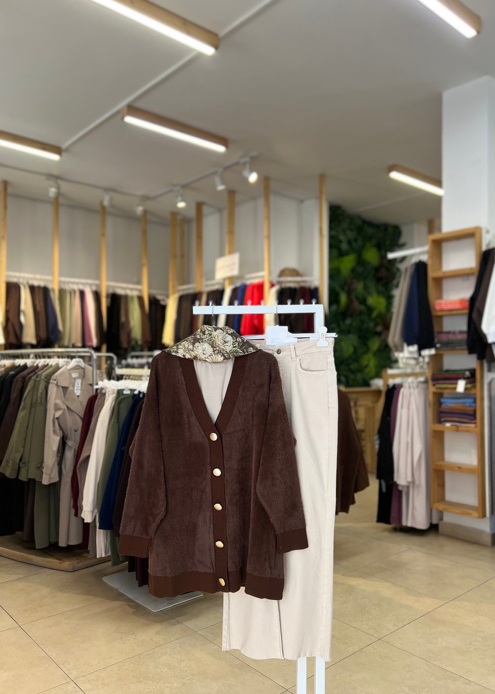 YUMOŞ HIRKA