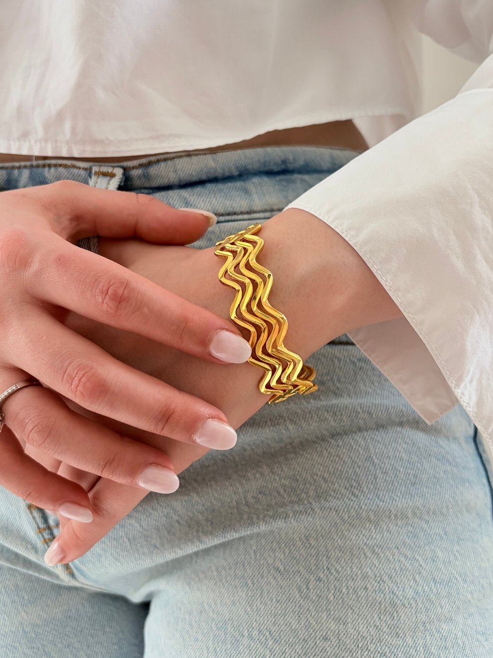 OLESYA BAŞAK AJDA BİLEZİK