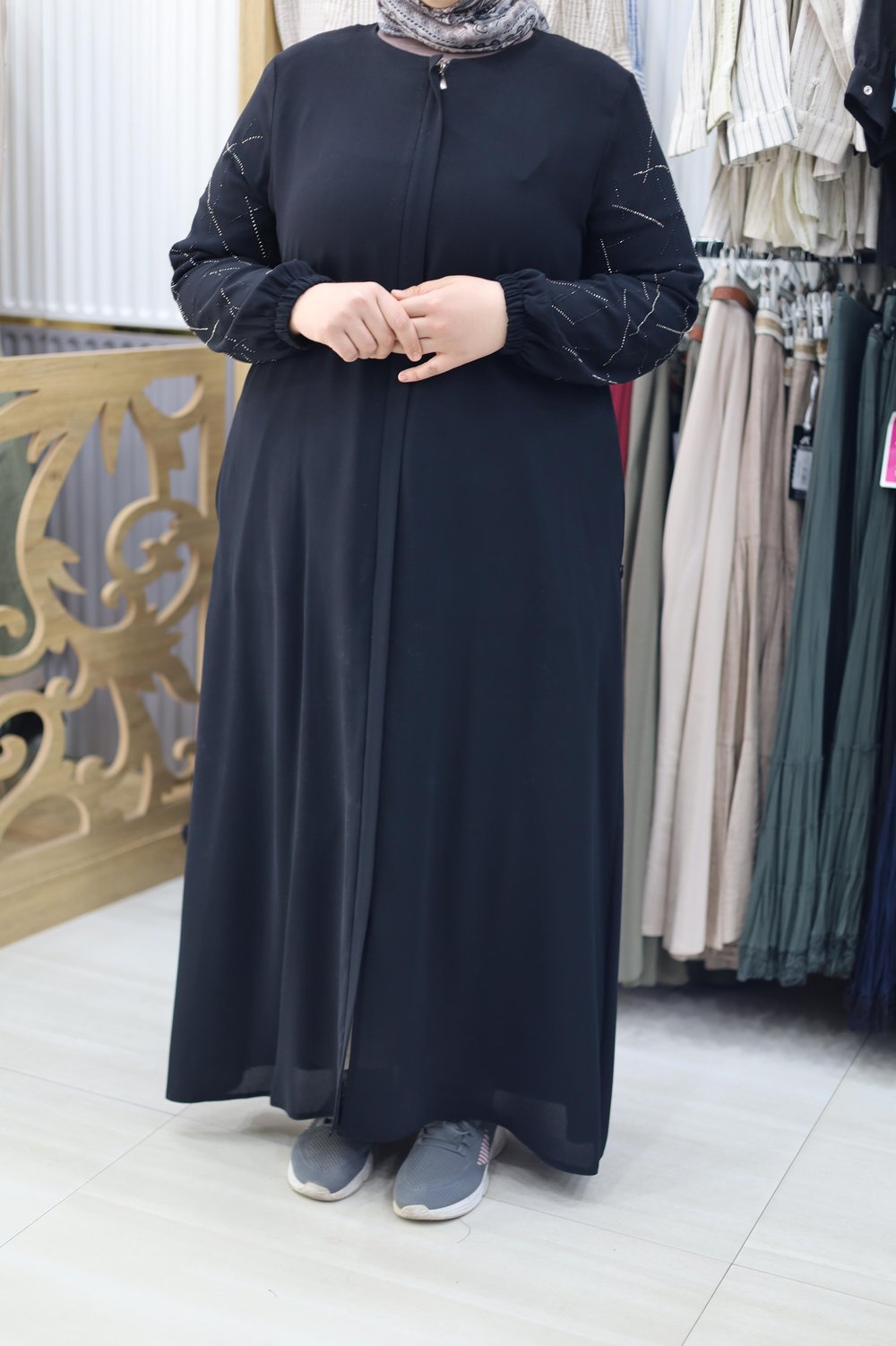 KOLLARI MODELLİ FERACE