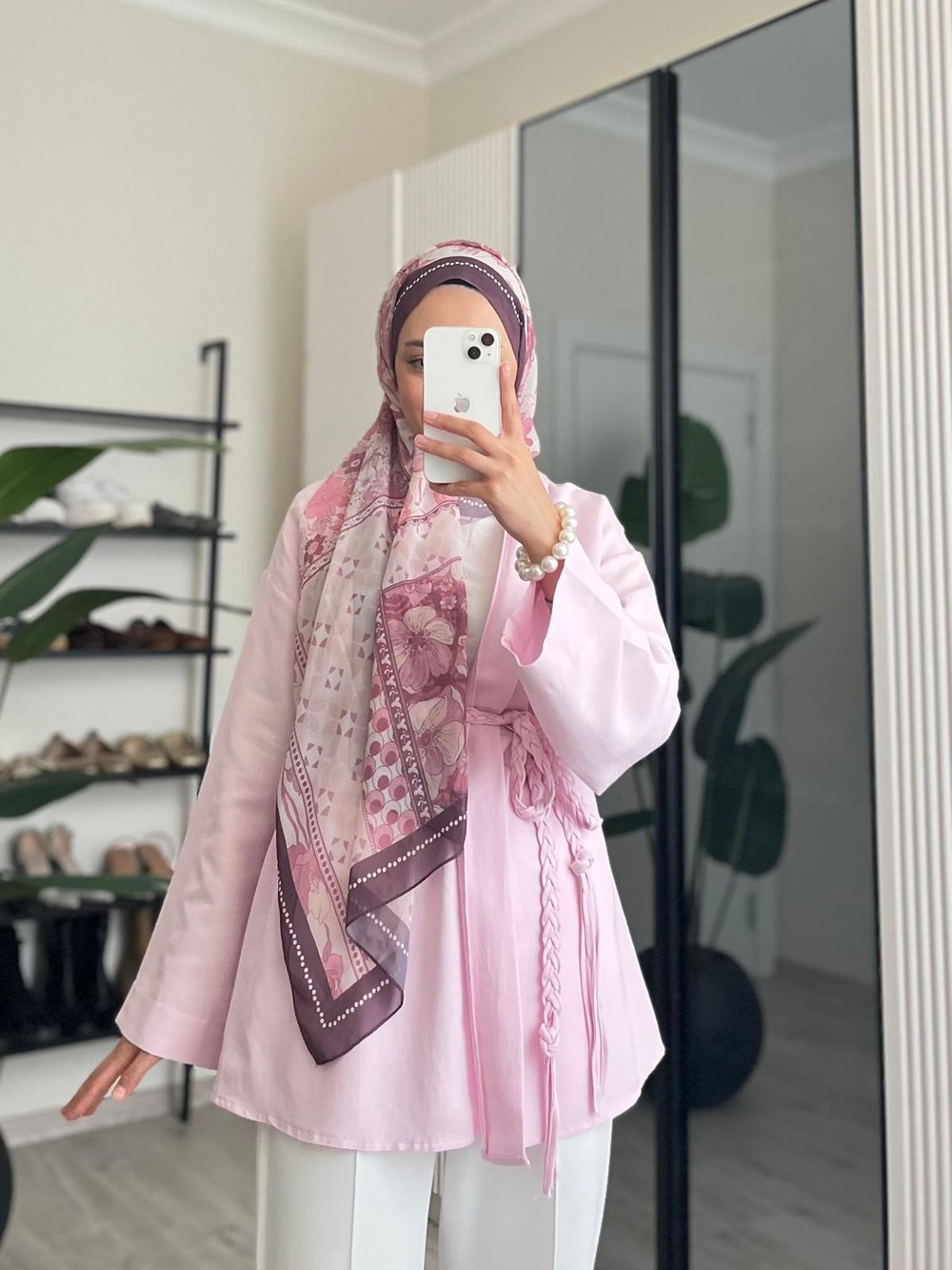 PEMBE ÖRGÜ KEMERLİ KİMONO