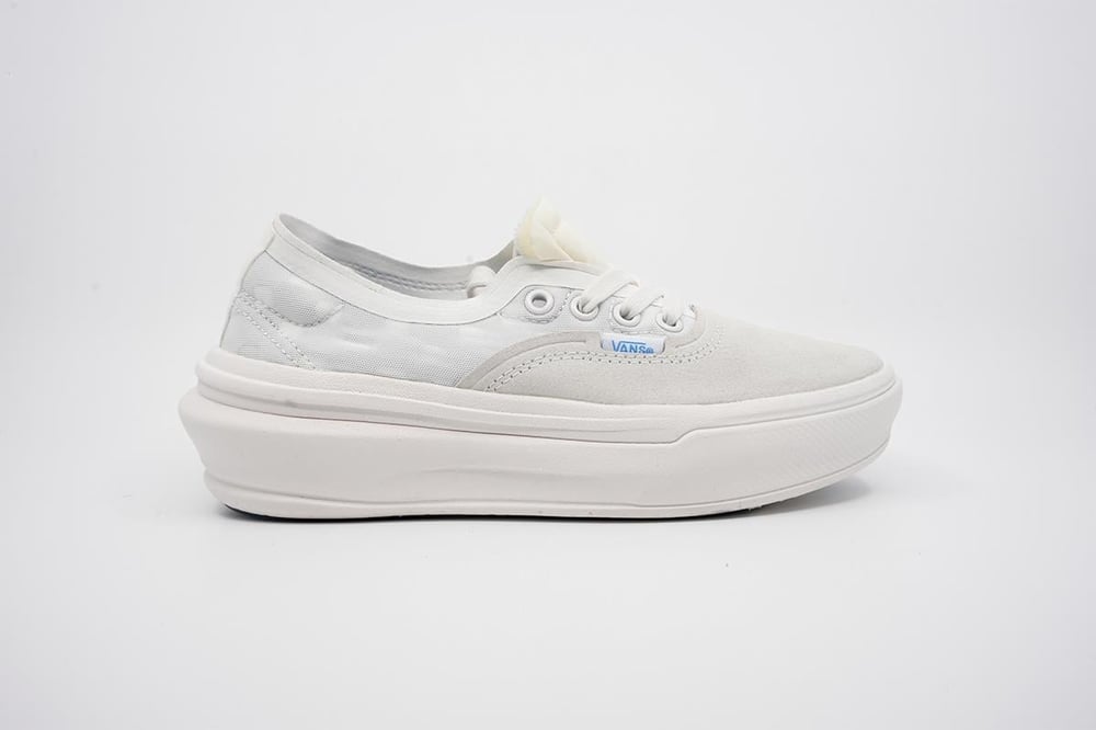 Authentic Overt CC  Beyaz Unisex VN0007NVWWW1