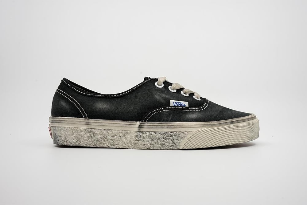 Authentic  Siyah Unisex VN000BW5CJK1